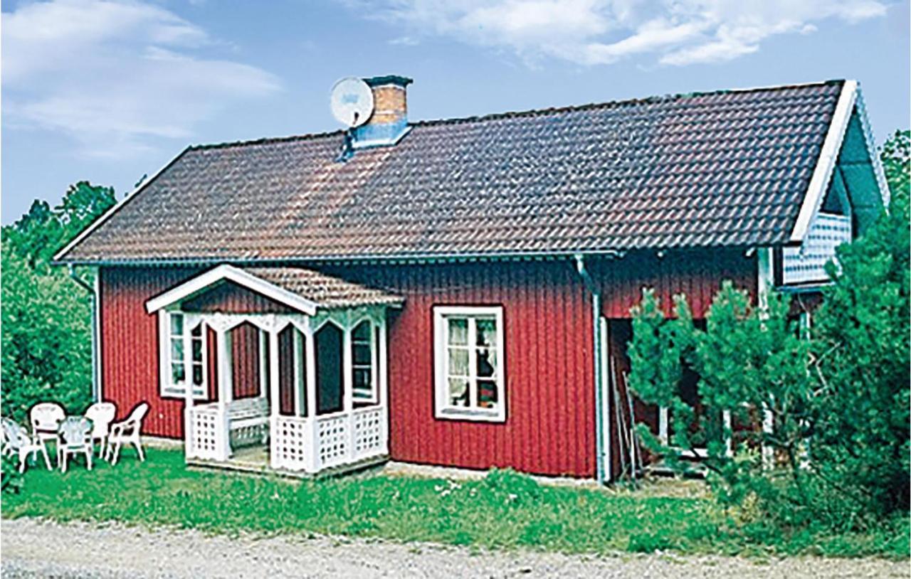 3 Bedroom Beautiful Home In Kristdala Malghult Eksteriør bilde