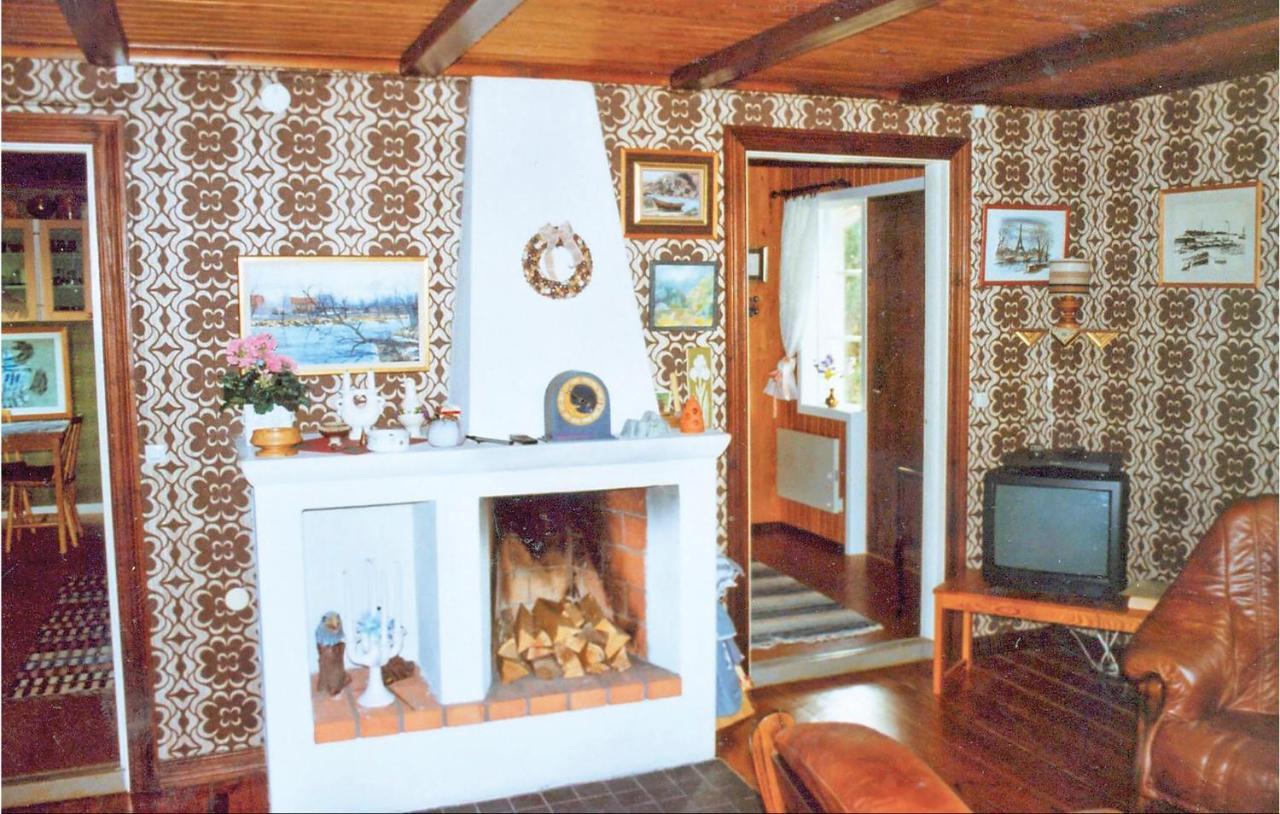 3 Bedroom Beautiful Home In Kristdala Malghult Eksteriør bilde