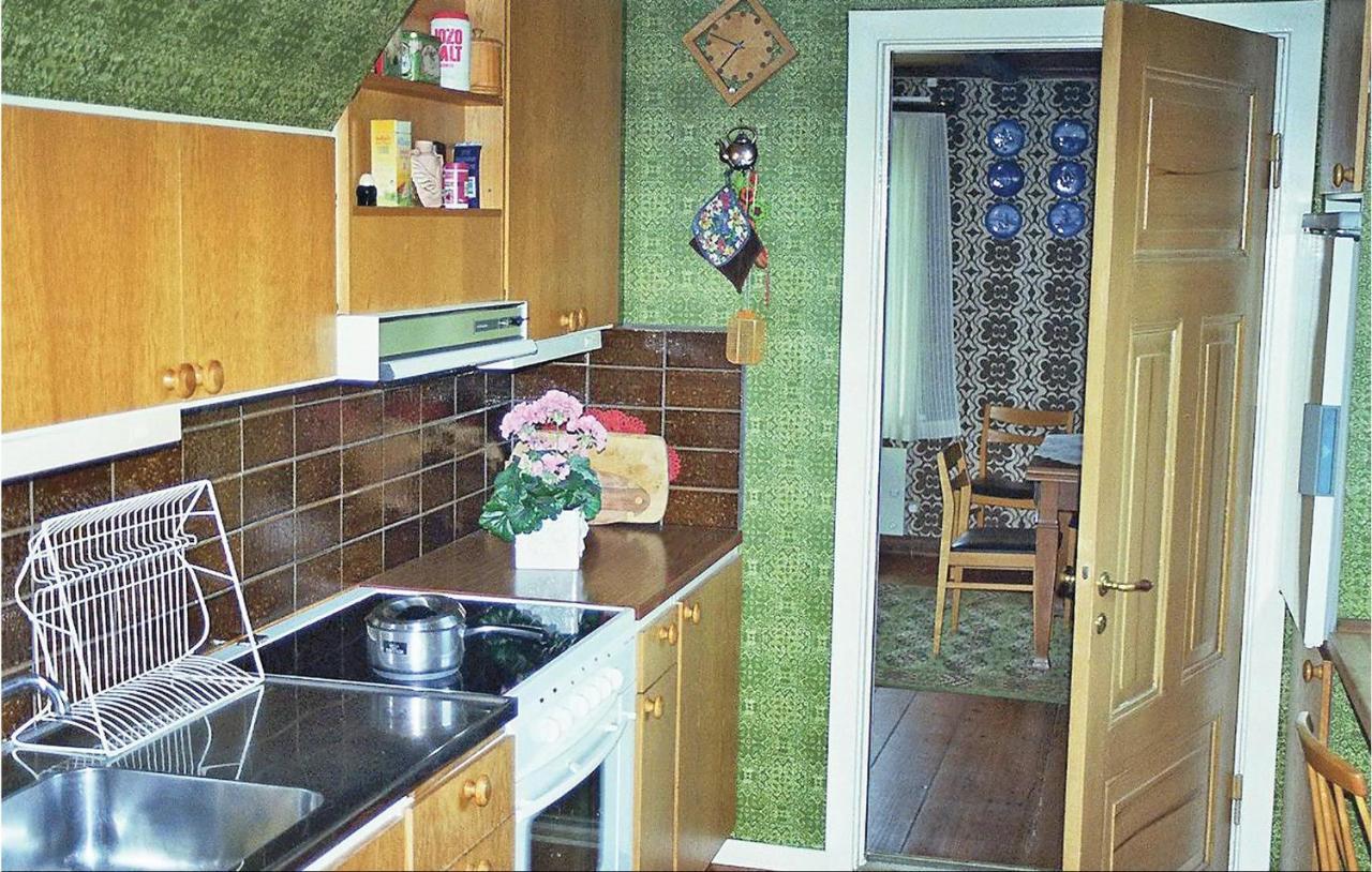 3 Bedroom Beautiful Home In Kristdala Malghult Eksteriør bilde